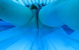 Orgasmus im Solarium