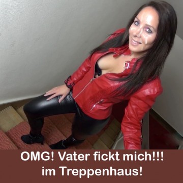 OMG! Vater meiner Freundin fickt mich!!! im Hausflur! 