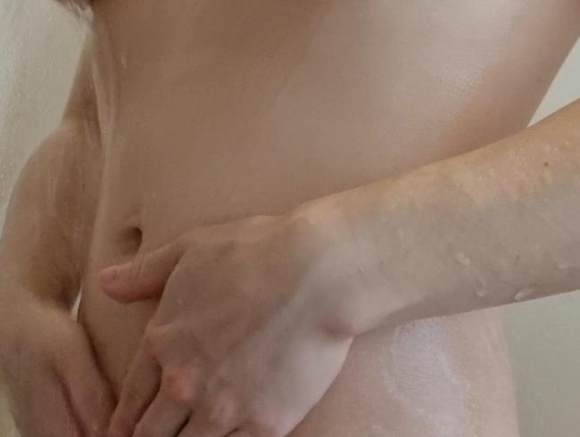 Duschen | Brüste | Massieren