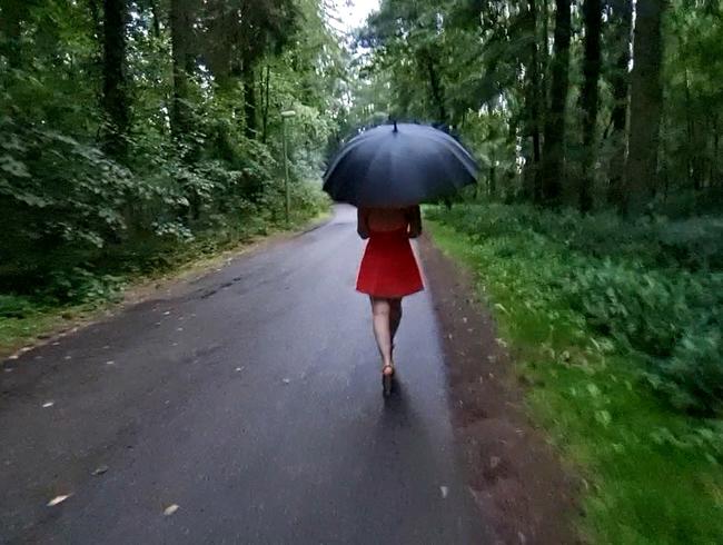 Kein Gewitter hält Leni auf !  Fotze massiv überschwemmt !!!